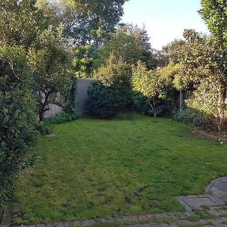 Private Rooms Just 19 Minutes From Central London Northfleet 외부 사진